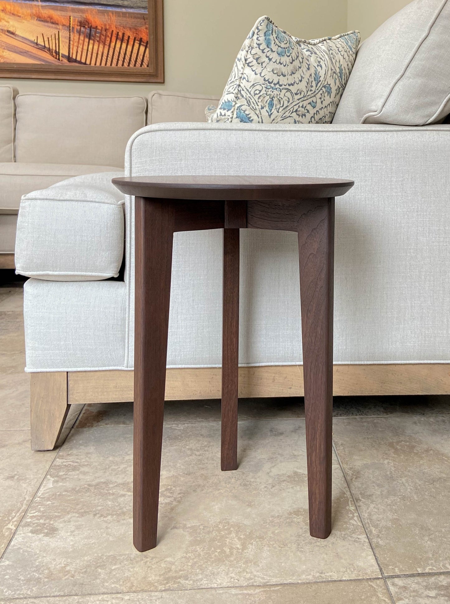 Walnut Side Table (Chocolate)